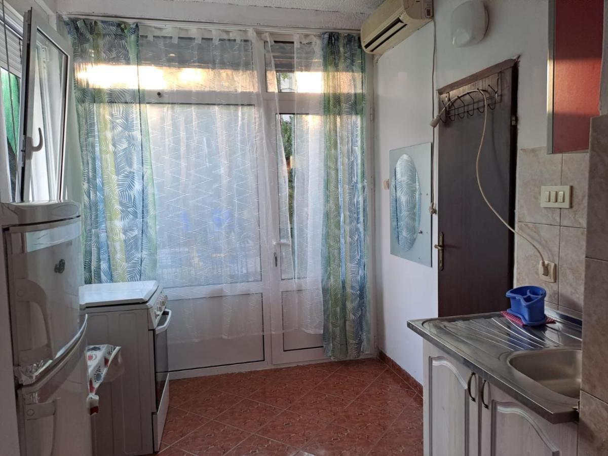 Apartmani Gordana Бар Екстер'єр фото